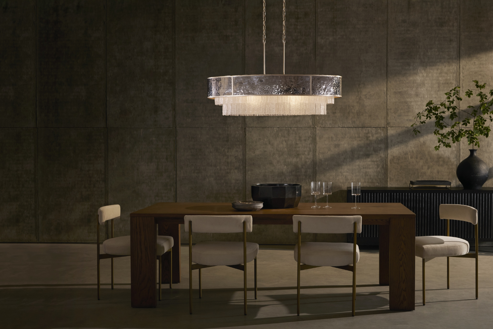 How to Use Statement Lighting to Elevate Minimalist Interiors